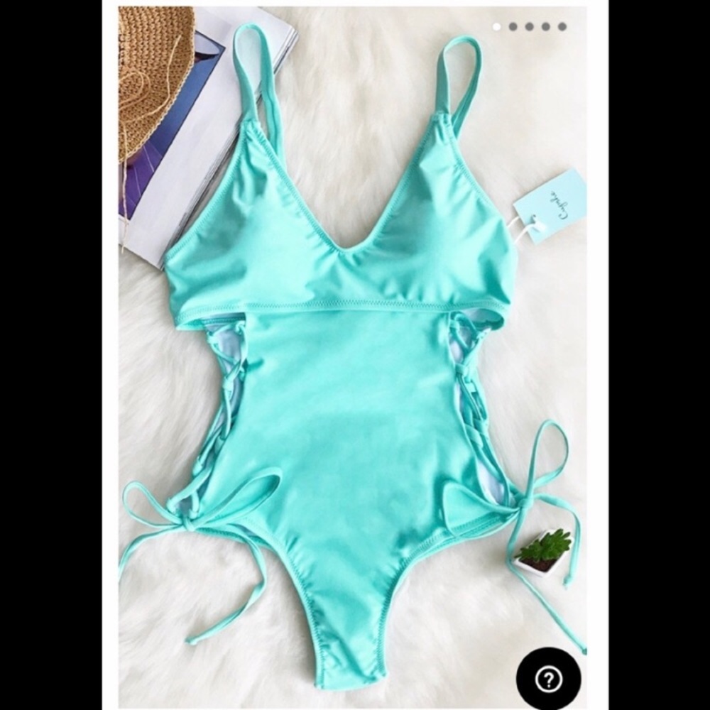 Cupshe One Piece Swimsuit